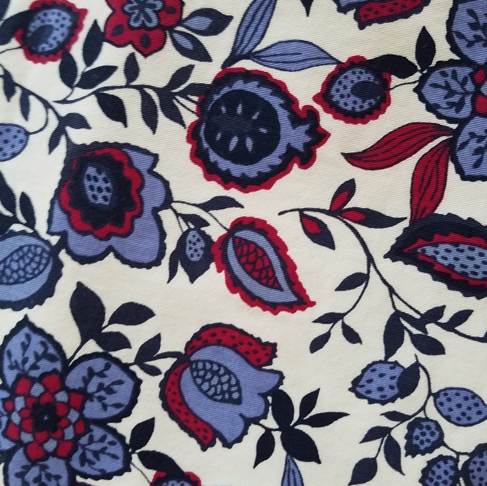 Gap Floral Slim City Khakis - Picture 10 of 10